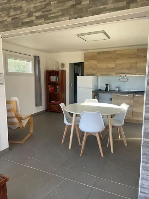 Dependance Au Sein D'Une Villa Avec Piscine Aix-en-Provence 0*,